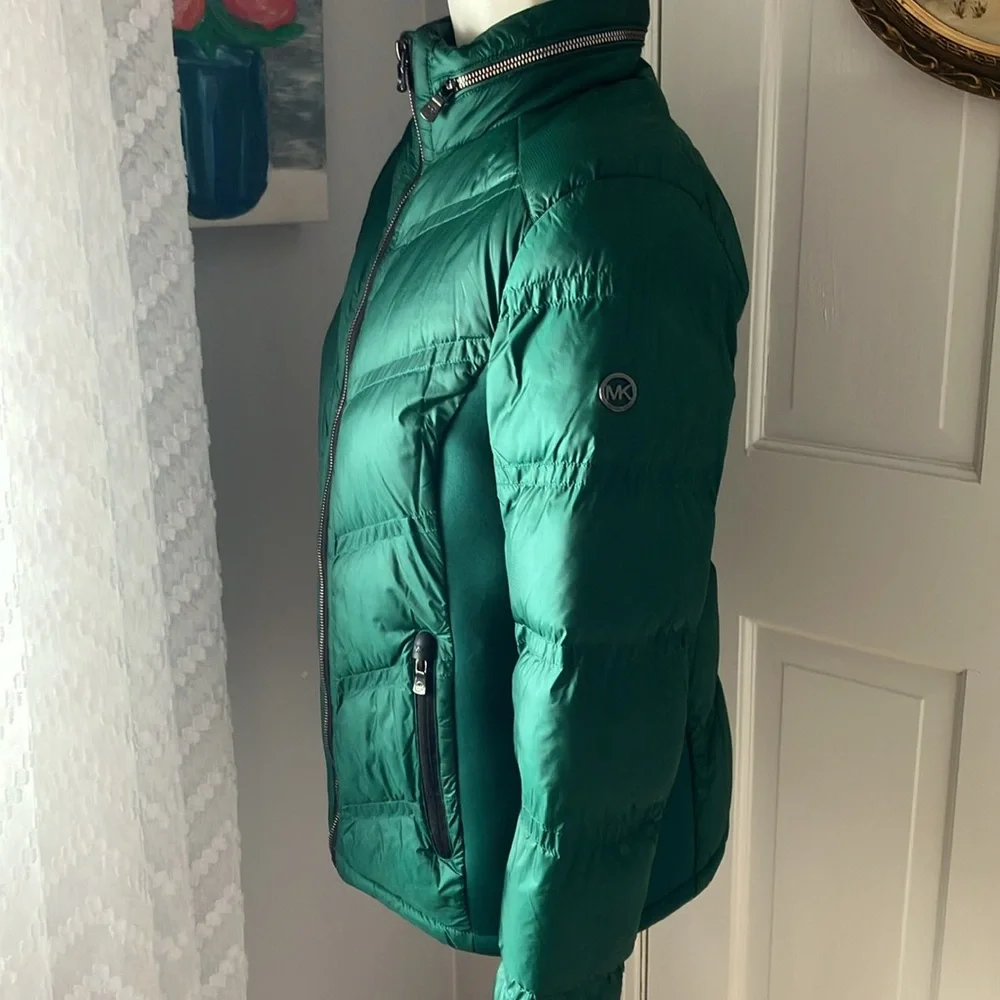 Michael Kors MK green puffer jacket S